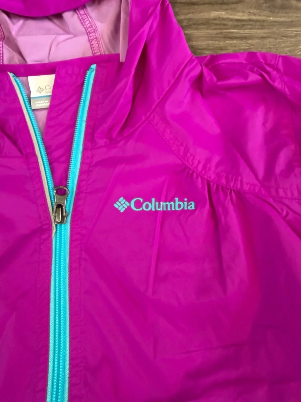 Columbia Girls Bright Pink Hooded Rain  Jacket with Teal Zipper